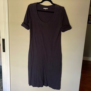 James Perse scoop neck, midnight navy 100% cotton t shirt dress w pockets!